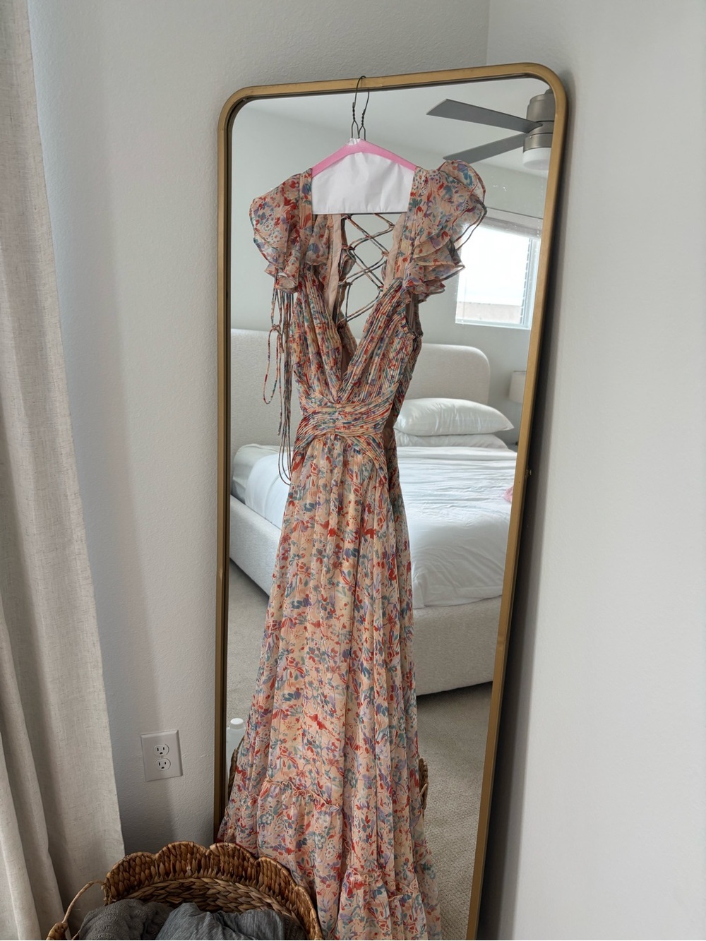 Floral Maxi Dress in Light Peach - Picture 5 of 9